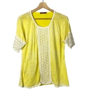 Bashara Lesser Yellow & White Crochet Lace Short Sleeve Blouse M